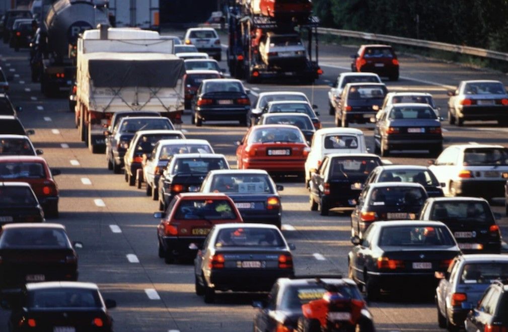 FORBUD AV BENSIN- OG DIESELBILER FRA 2035 VEDTATT I EU
