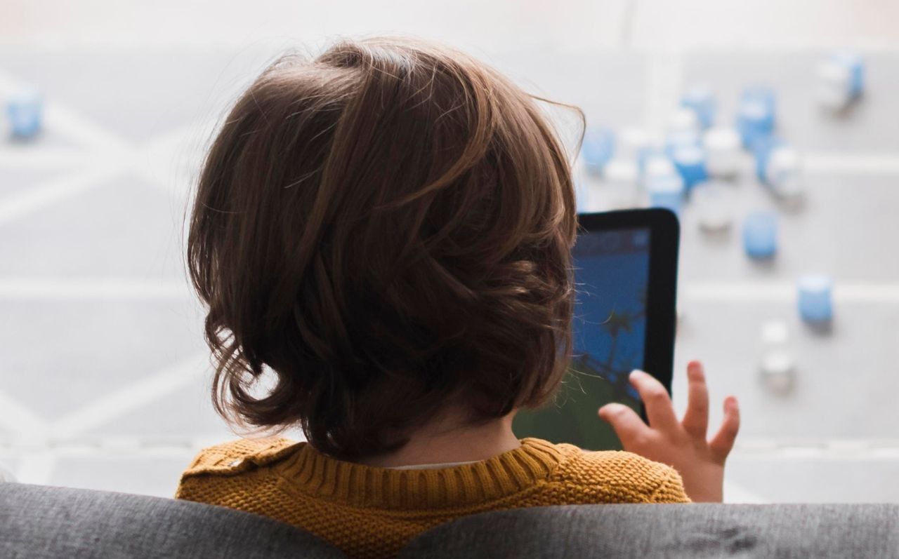 Regulering av sosiale medier for barn og unge